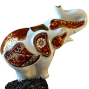 Mlesna Fine Porcelain Gold Plated Trunk  Up Elephant Figurine. OS. White…